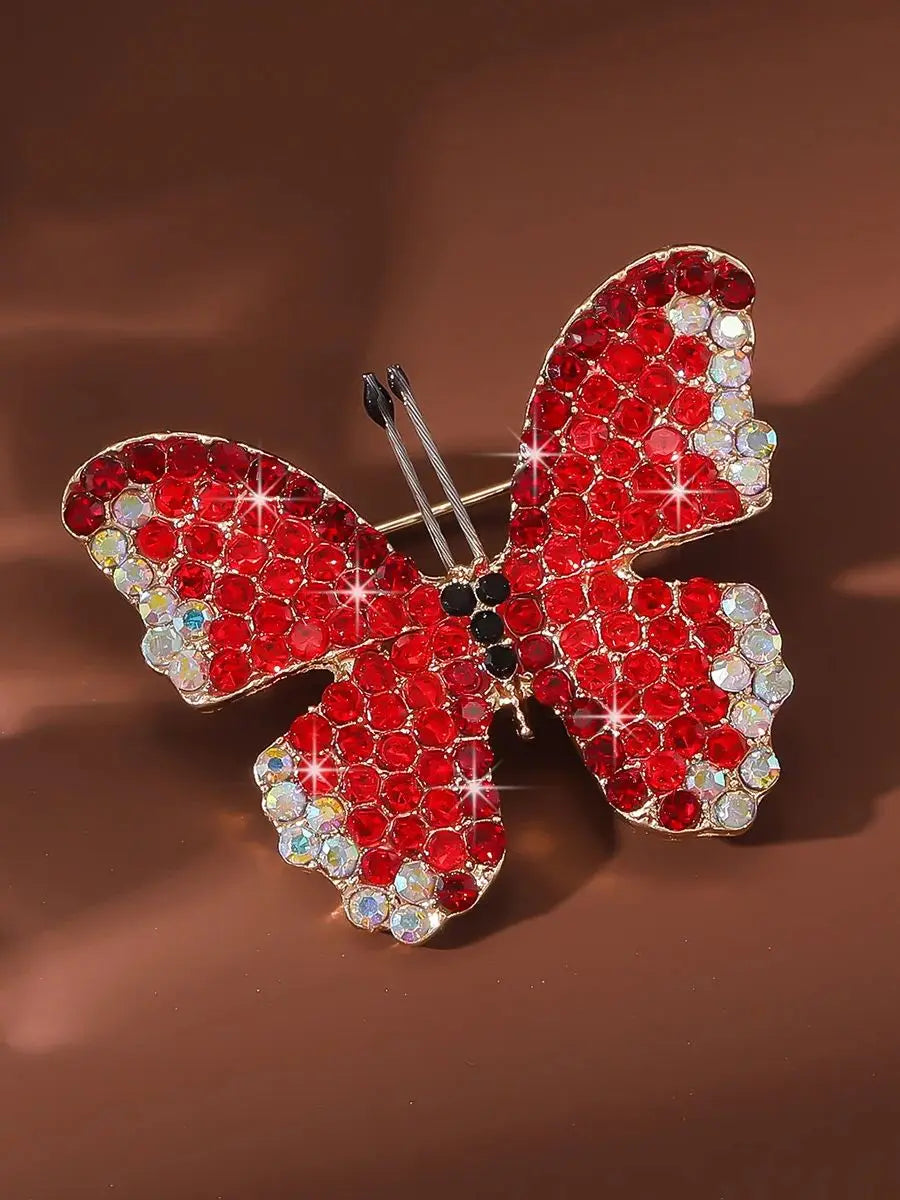 Cute butterfly brooch for women, sparkling and vibrant with forest style design, daily wear brooch accessories