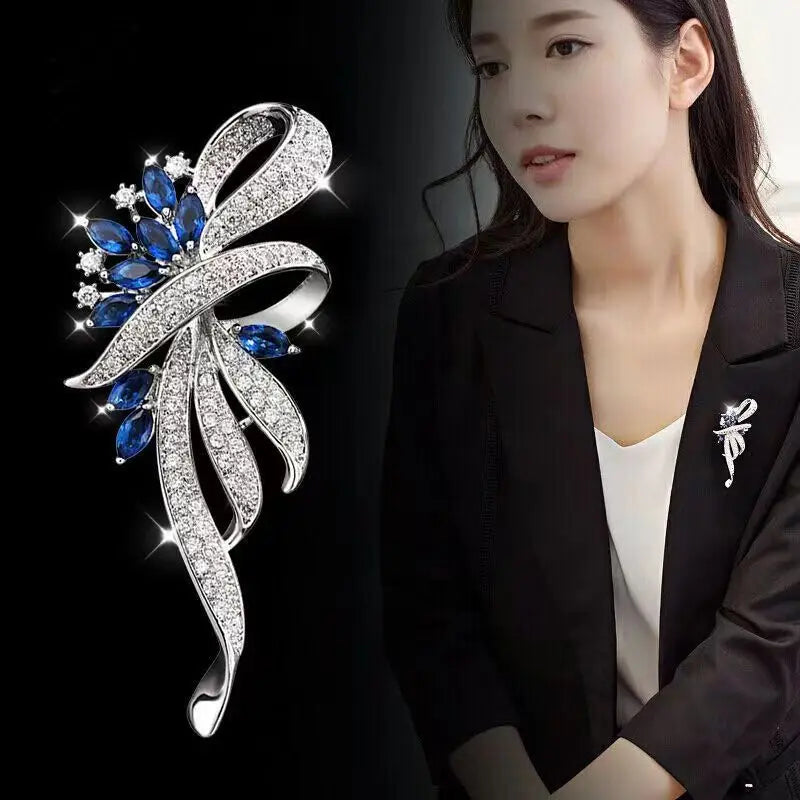 Cute butterfly brooch for women, sparkling and vibrant with forest style design, daily wear brooch accessories